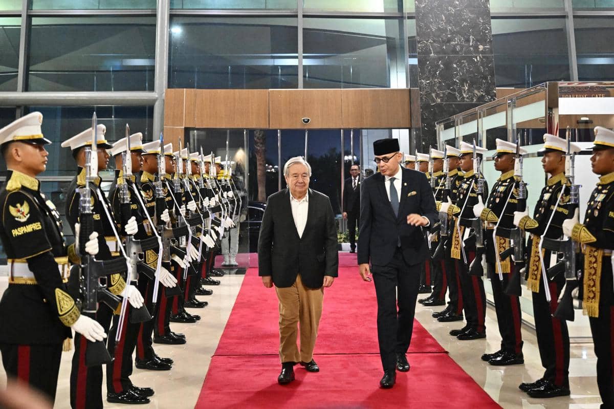 Kala Pasukan Jajar Kehormatan Berbaris Sambut Sekjen PBB di Indonesia