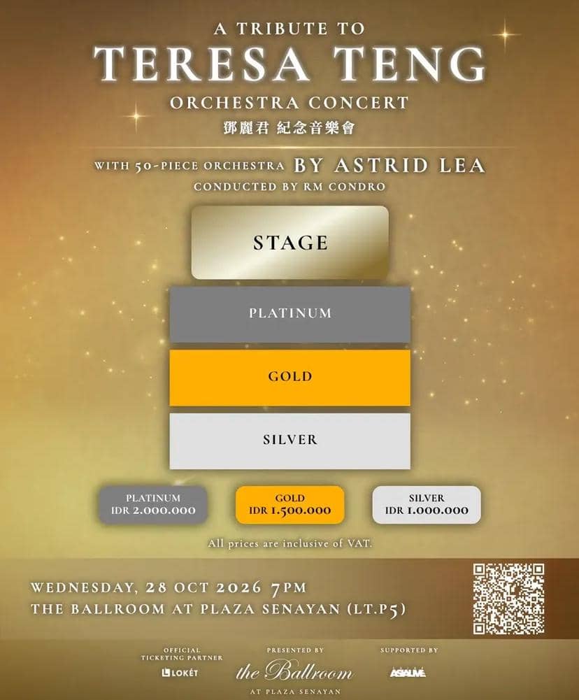 Panggung A Tribute to Teresa Teng Orchestra Concert di Jakarta dengan musisi orkestra tampil di bawah sorotan lampu.