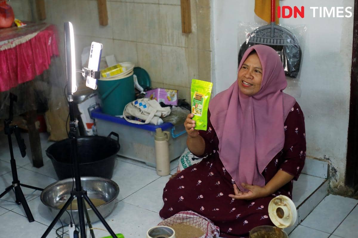 [FOTO] Kampung Internet Bukan Jalan Bandrek Kehati Tembus Pasar Luar Negeri