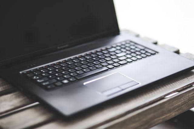 ilustrasi laptop bekas (Pexels.com/Karolina Grabowska)