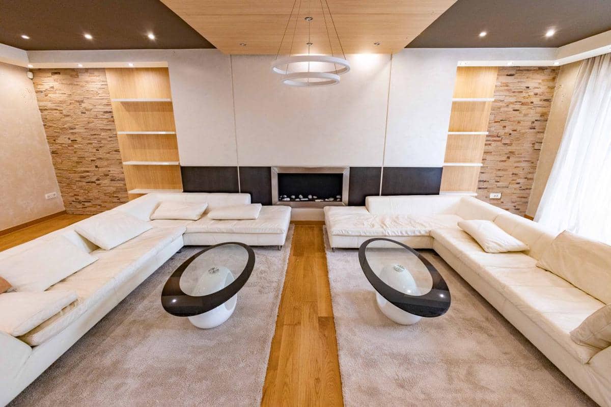ilustrasi interior rumah conversation pit