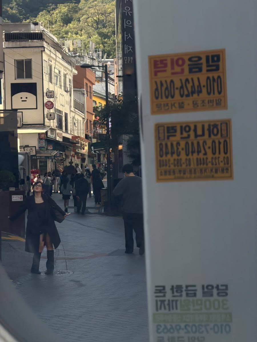 Davina Karamoy liburan di Korea Selatan