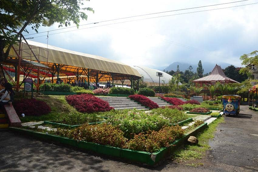 potret tempat outbound di Bogor