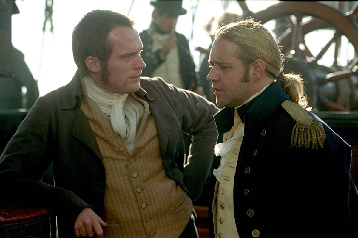 Paul Bettany dan Russell Crowe dalam Master and Commander: The Far Side of the World