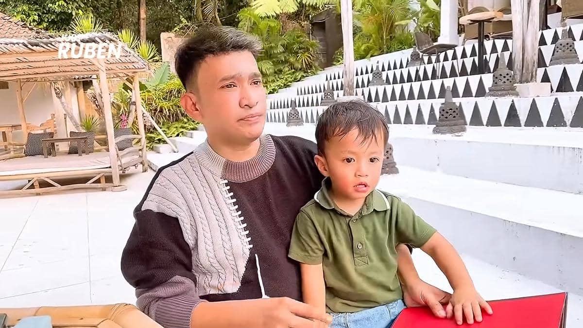Ruben Onsu dan Thayaka tampil bersama dalam konten video yang diunggah melalui kanal YouTube justruben15.