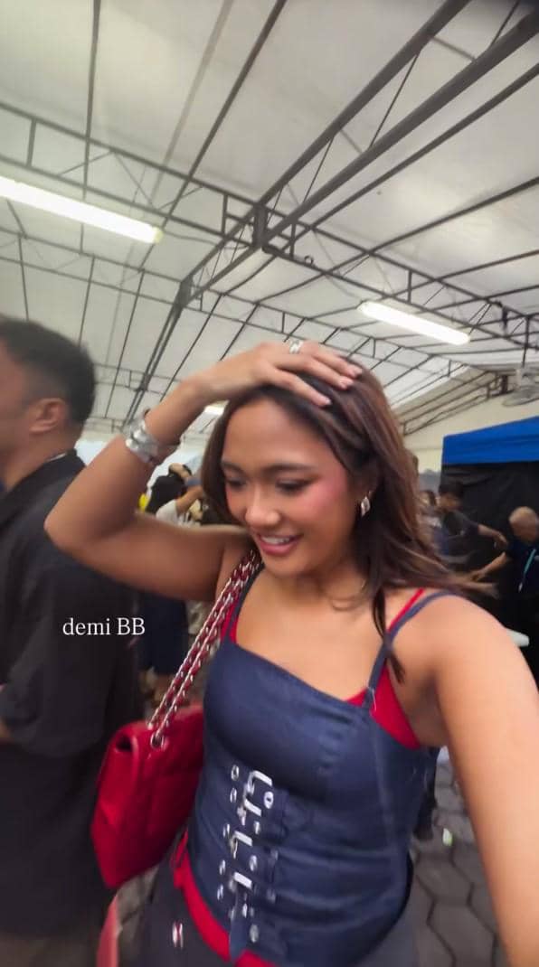 Marion Jola menghadiri konser BIGBANG di Singapura dan membagikan momen kehadirannya melalui akun Instagram.