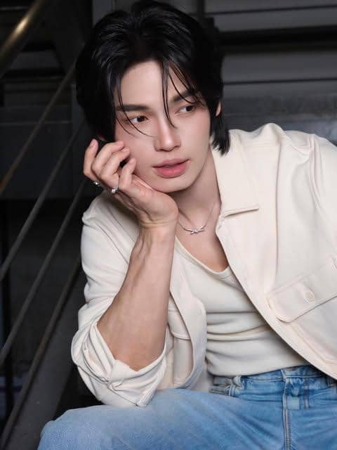 OOTD Pakai Jewelry ala Win Metawin