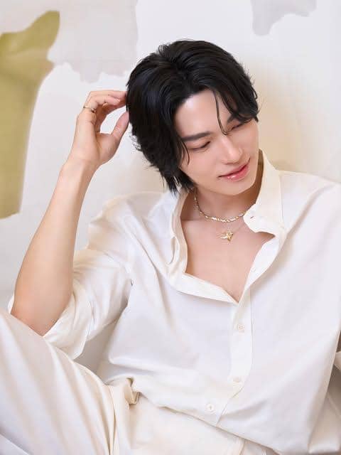 OOTD Pakai Jewelry ala Win Metawin