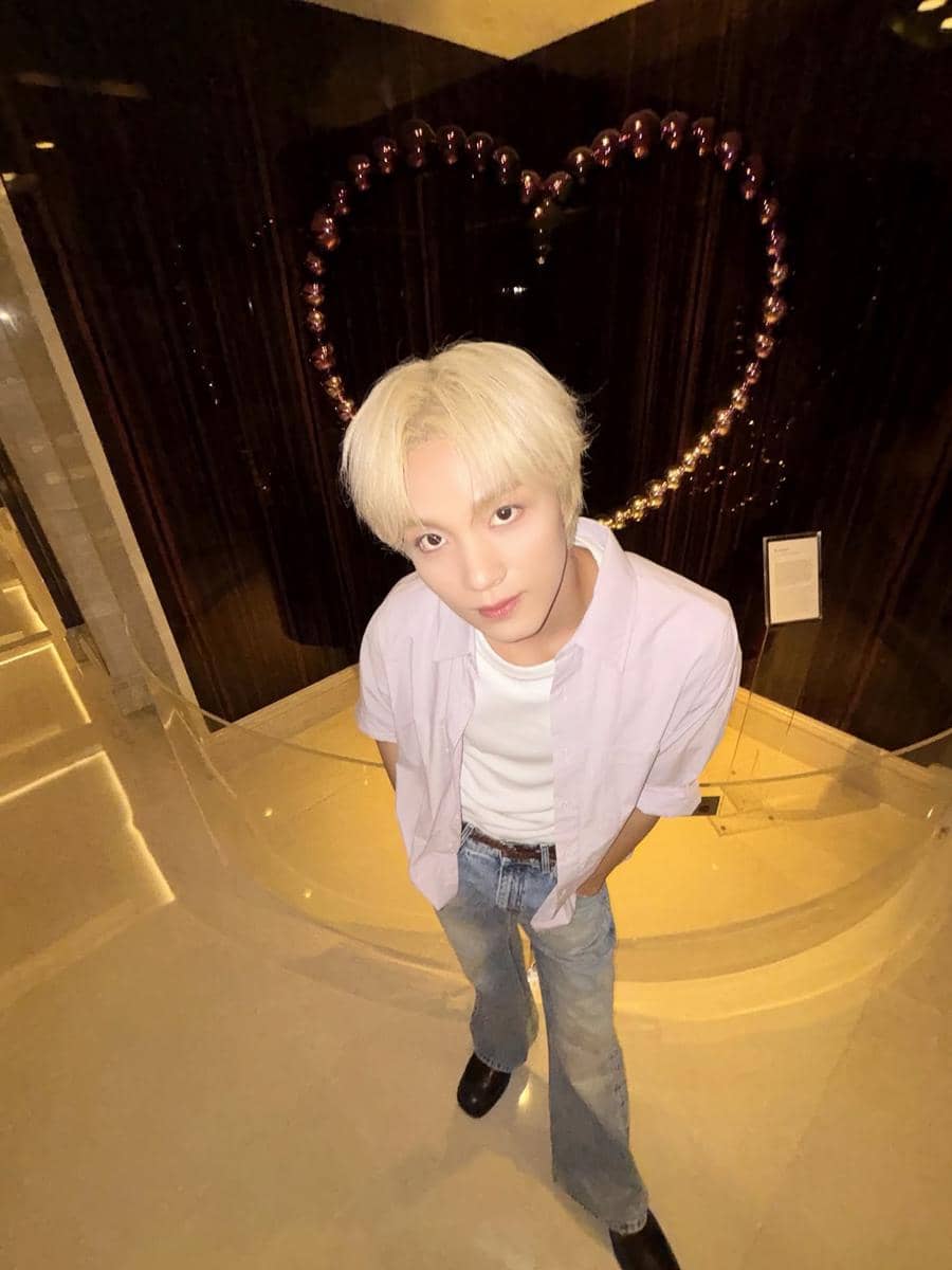 pesona Haechan NCT kena angin Jakarta