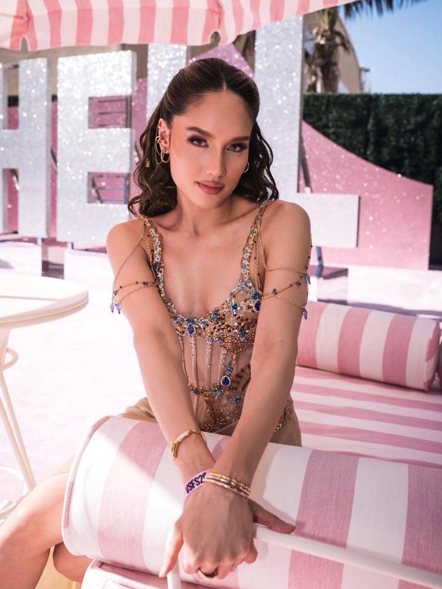 Cinta Laura di Victoria’s Secret Fashion Show 2026