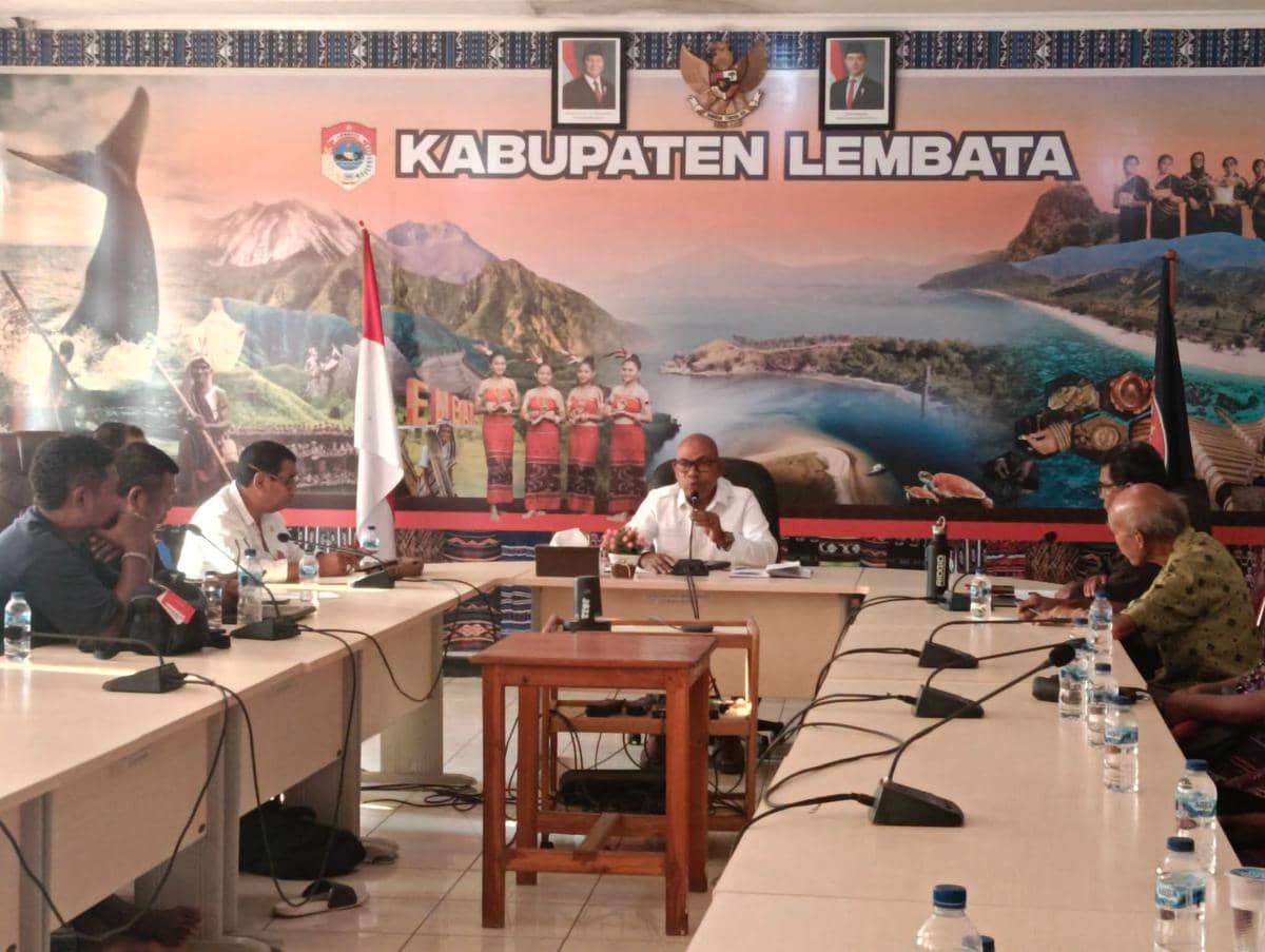 Warga Lembata Melawan, Bawa Petisi Penolakan Proyek Geotermal ke Bupati