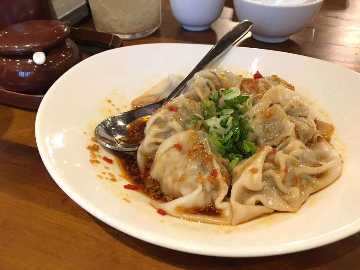 Resep Wonton Daging Sapi Pakai Chili Oil, Pedas Gurih Jadi Satu!