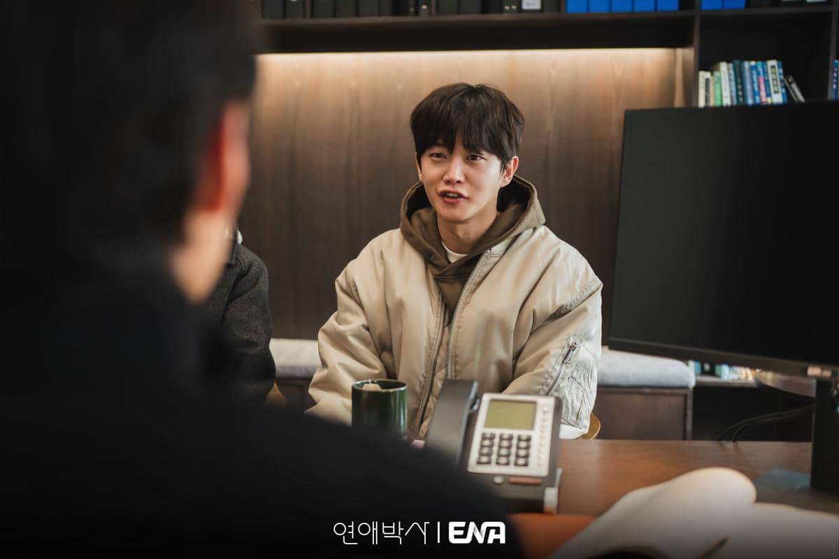 still cuts drama Between Steps