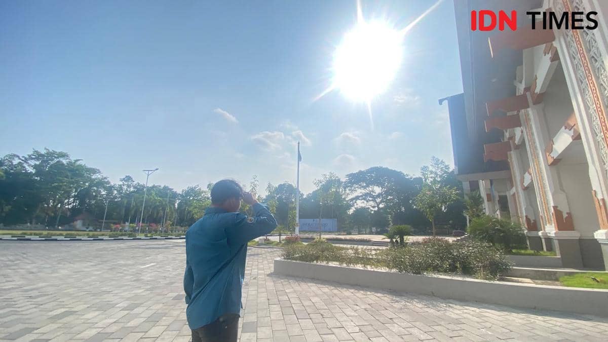 BMKG Ungkap Empat Penyebab Suhu NTB Tembus 37 Derajat