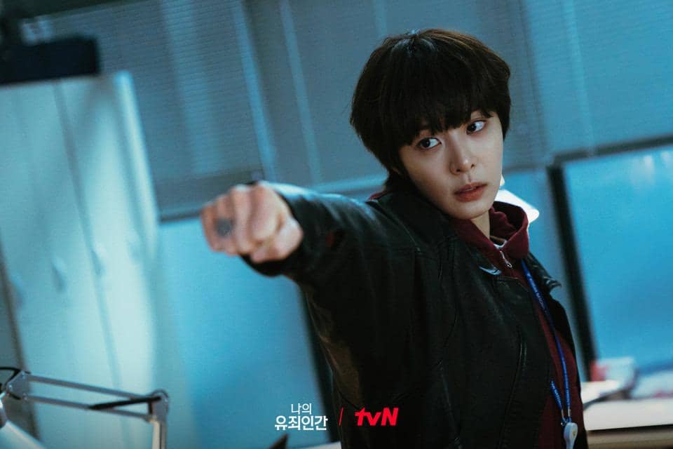 Kenapa Kang Jae Hee Nyamar Jadi Cowok di Love in Disguise?
