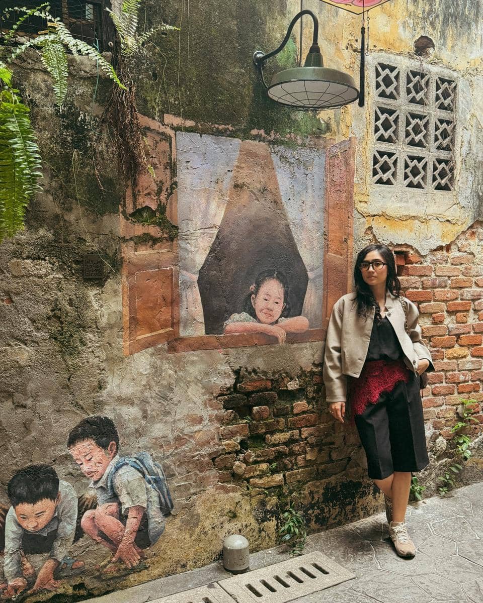 referensi OOTD earth tone ala Febby Rastanty 