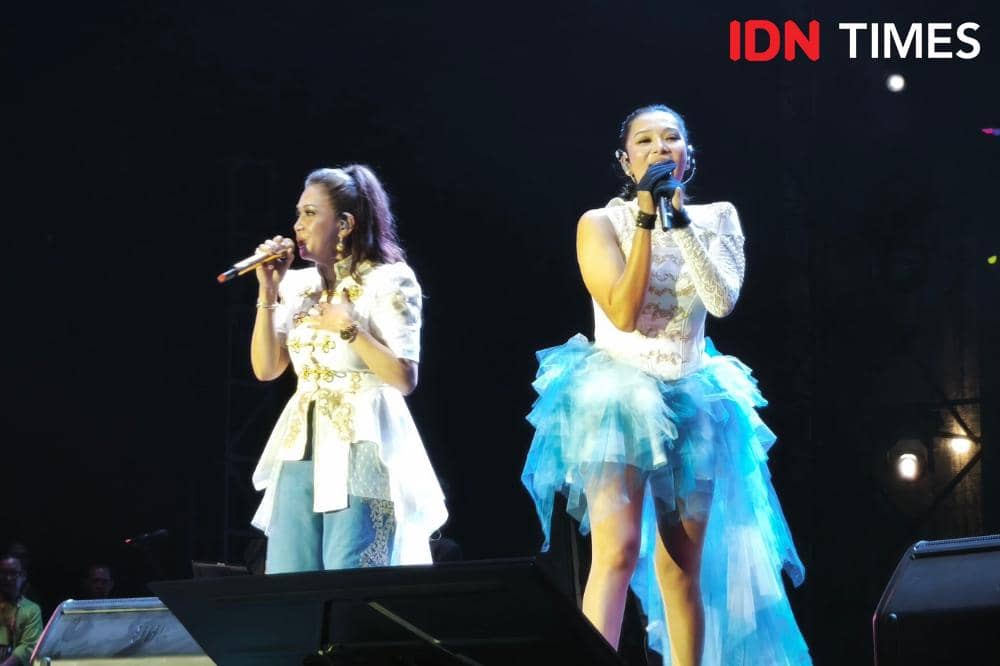 Sempat Molor sebab Isu Listrik, Duo Maia Bikin Nostalgia di Synchronize