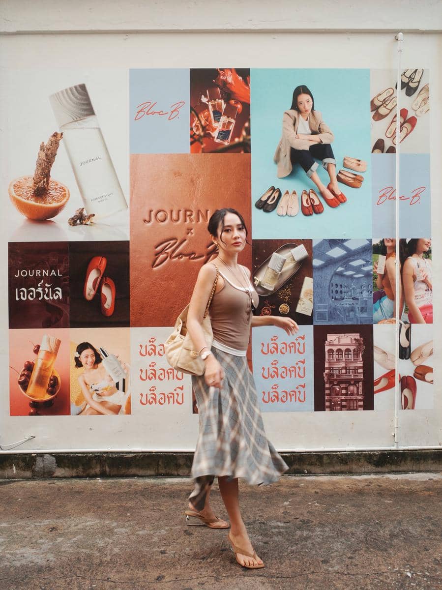 Merdi Octavia jalan-jalan di Bangkok bareng sahabat