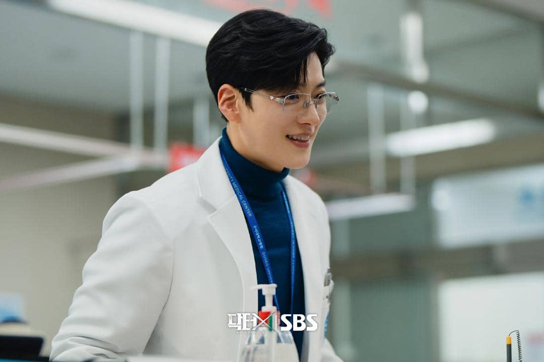 6 Alasan Masa Lalu Na Dae Il Menyimpan Misteri di Doctor X