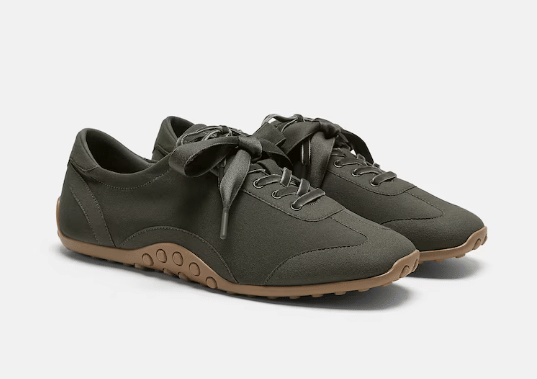 apa itu sneakerina