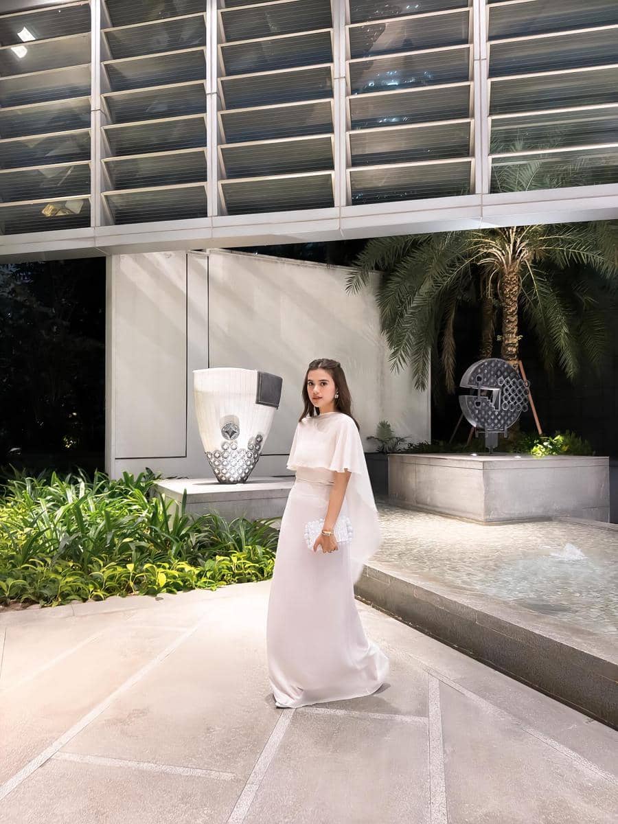 gaya kondangan elegan ala Audi Marissa