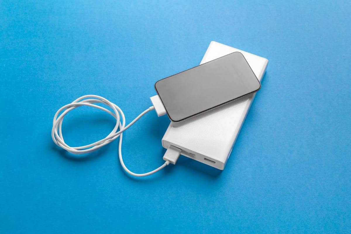 ilustrasi power bank
