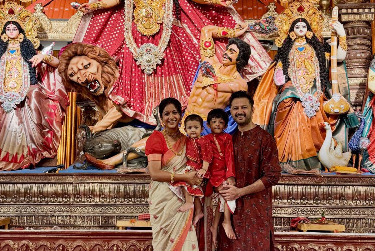 8 Artis India Rayakan Durga Puja 2026, Kajol hingga Mouni Roy