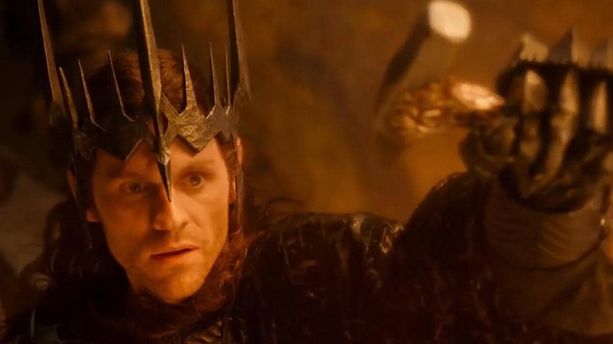 Cuplikan adegan dari serial fantasi The Rings of Power produksi Prime Video dalam materi promosi resmi.