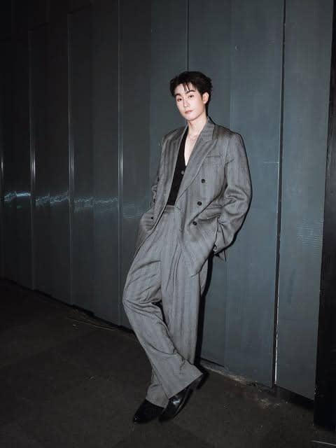 OOTD Setelan Jas Formal ala Force Jiratchapong