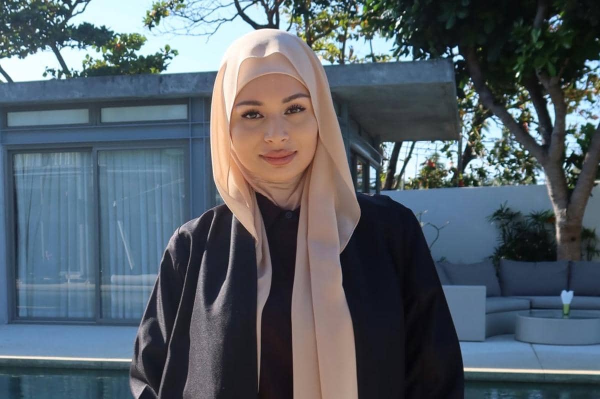 Potret Izara Aishah