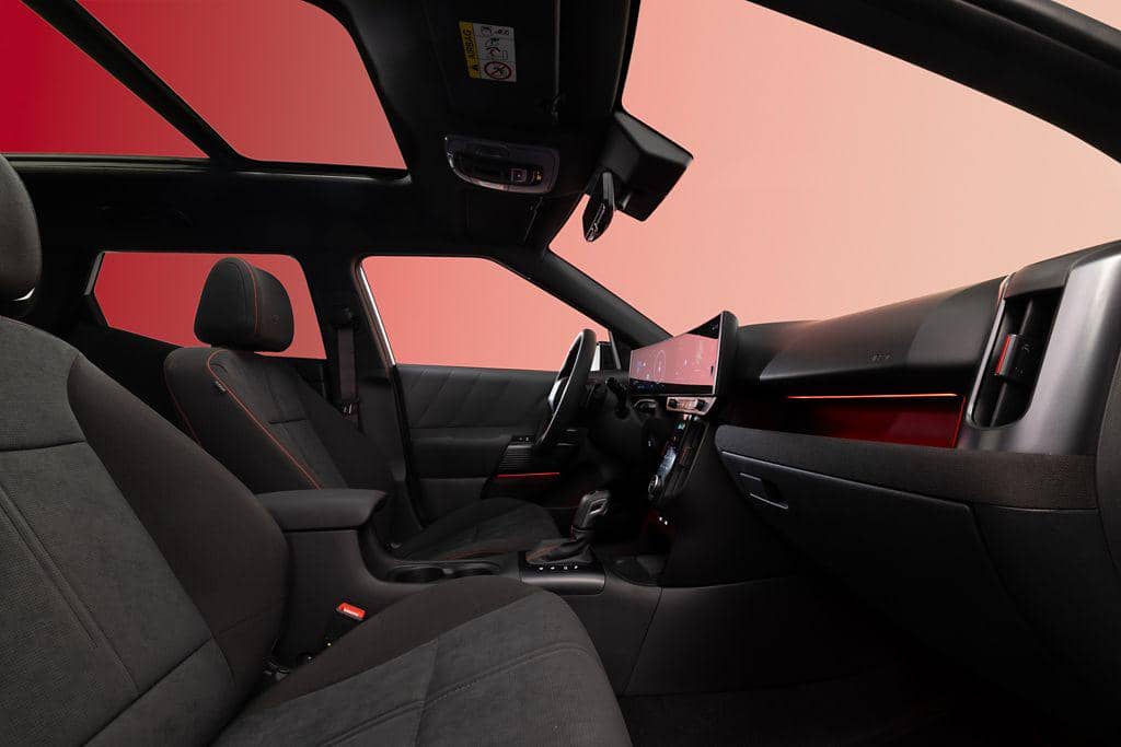 Tampilan Interior Hyundai BAYON 2026.jpg