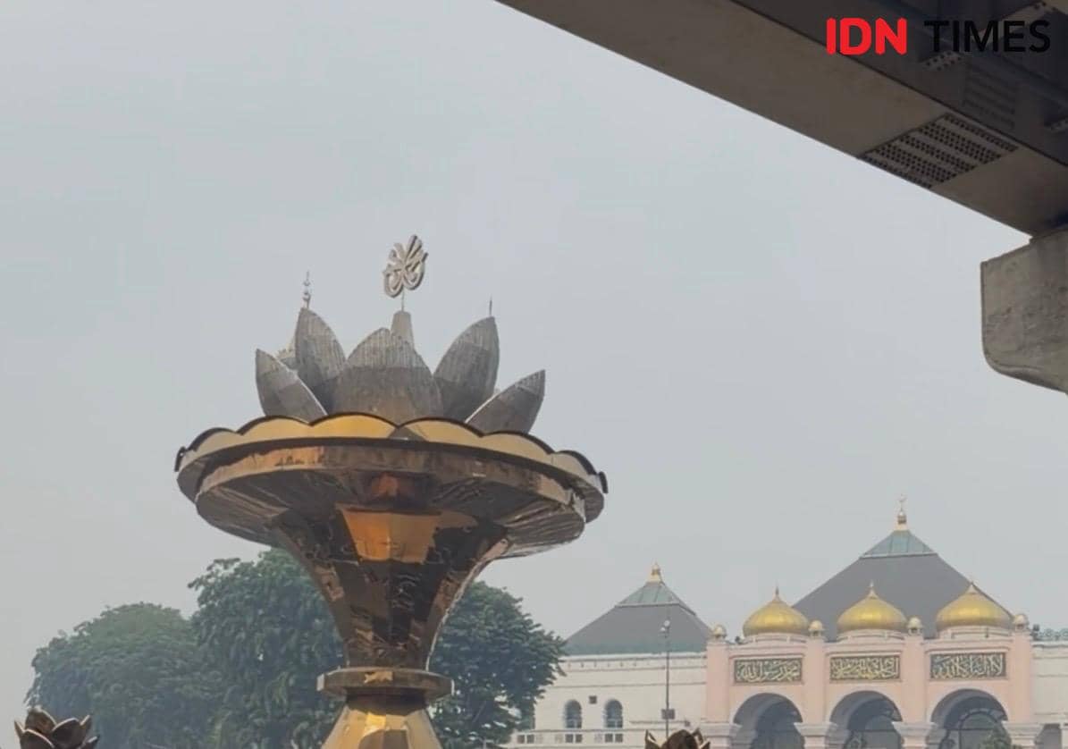 Kondisi kabut asap di Palembang pagi ini