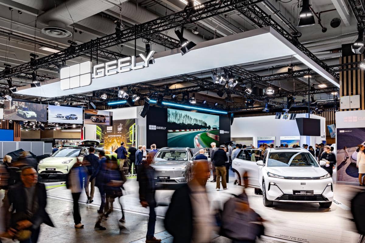 Geely Pamerkan Tiga Mobil Baru di Paris Motor Show 2026