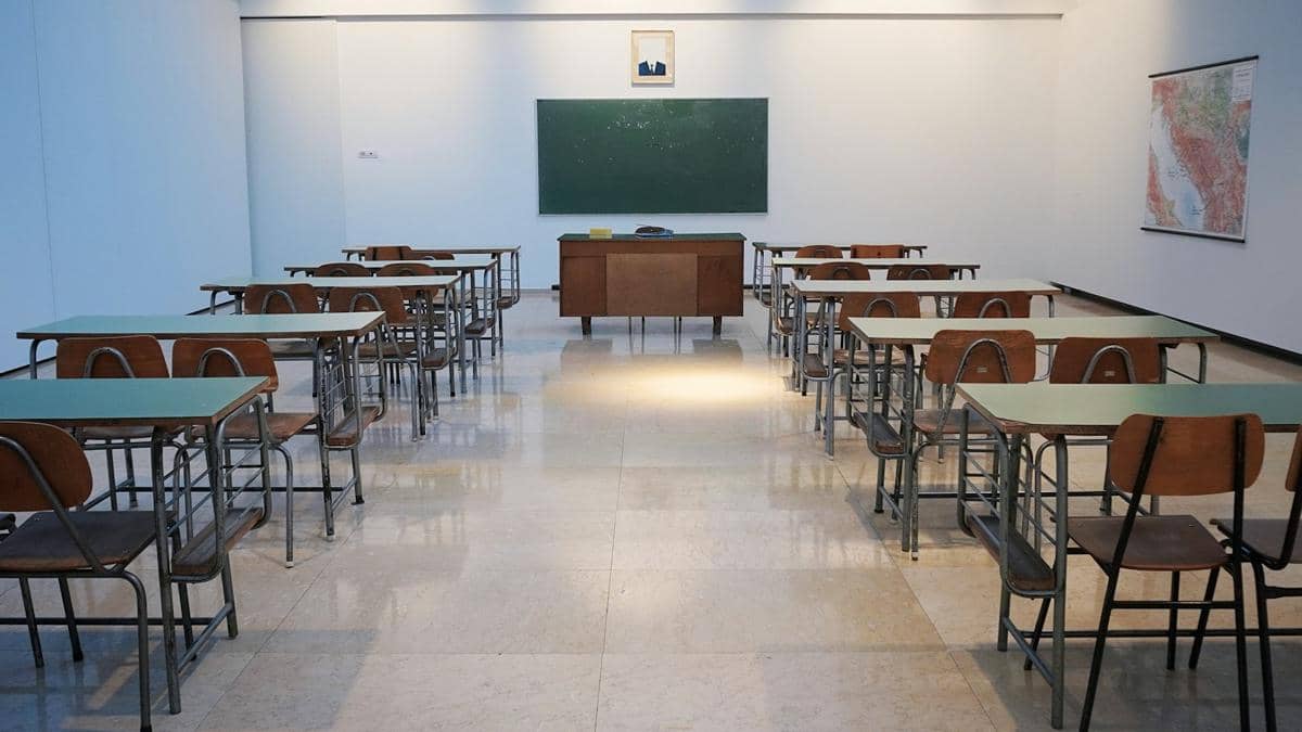 Sekolah