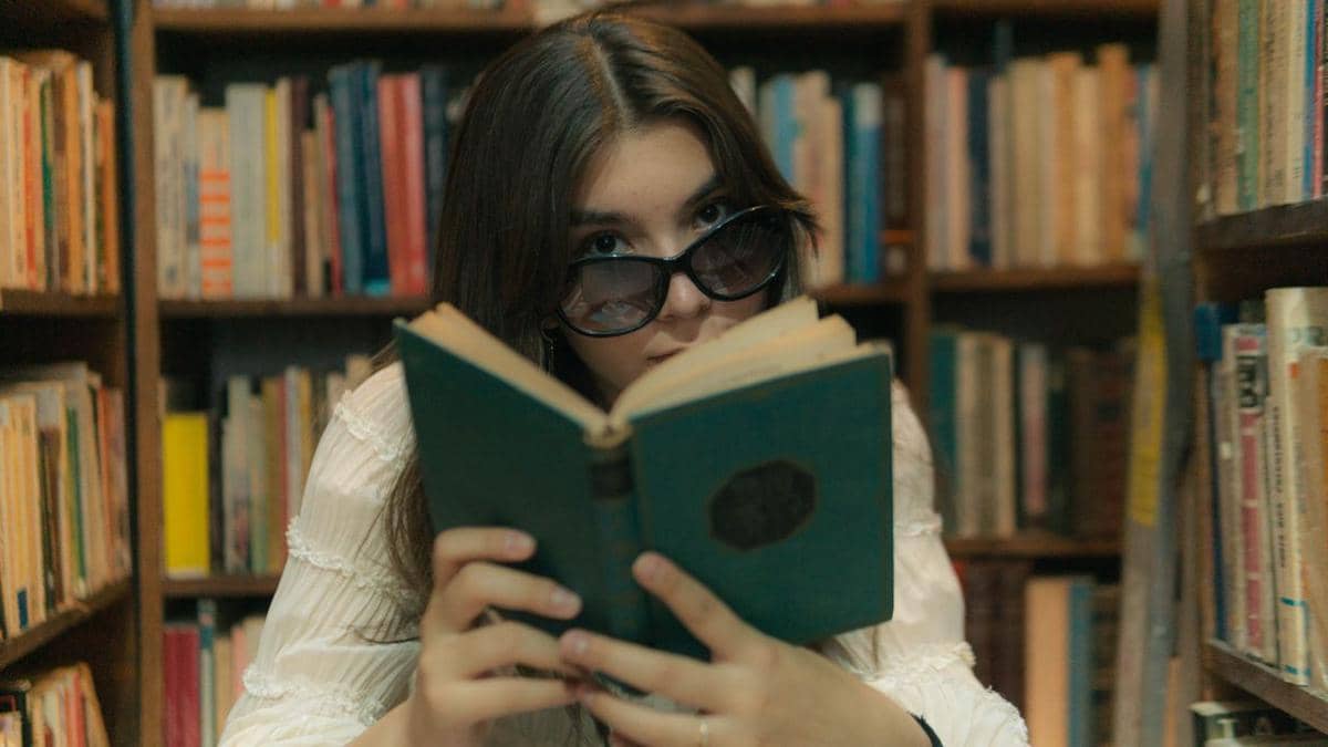 Tertarik Jadi Joki Baca Buku? Ini 6 Hal yang Perlu Diperhatikan