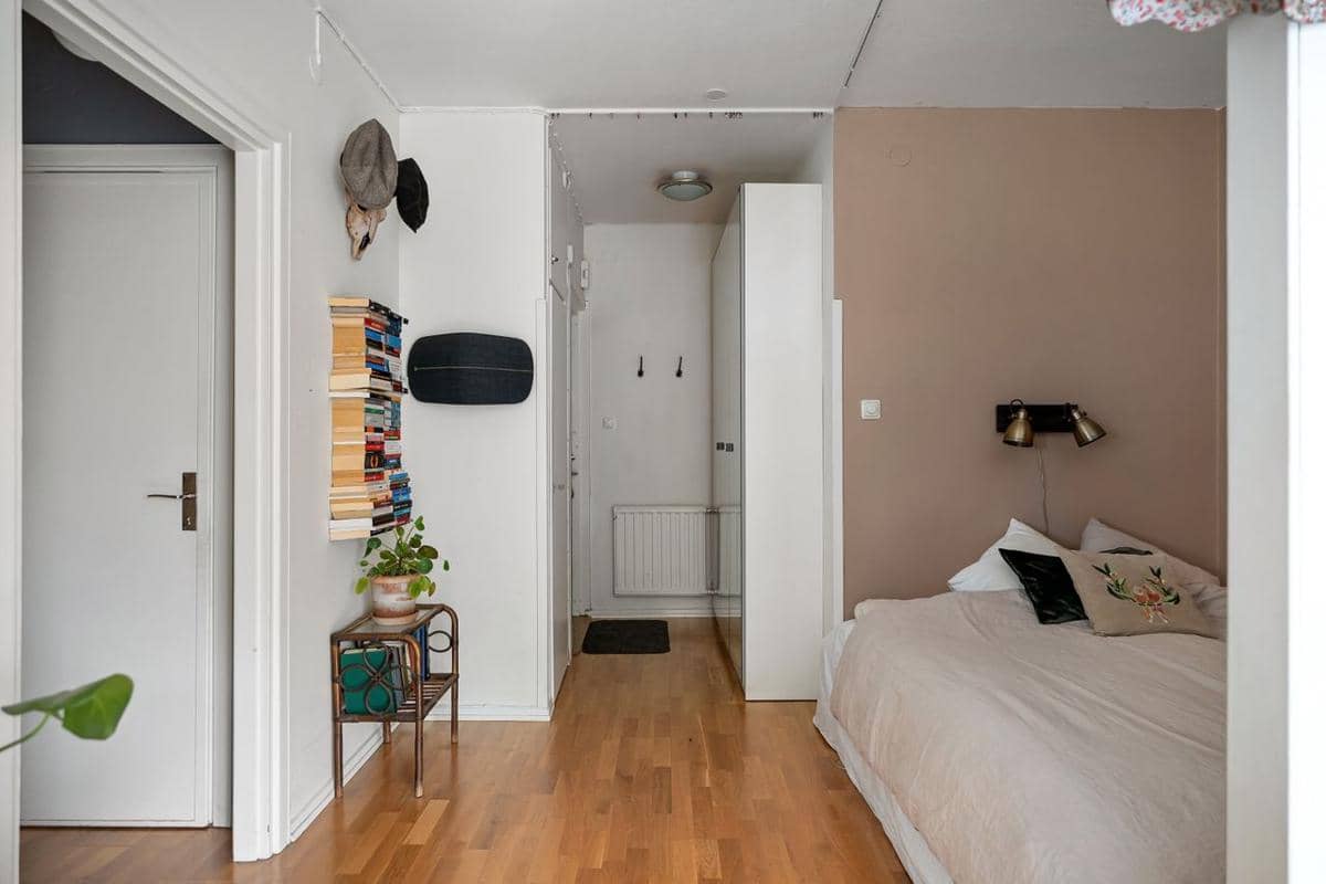 5 Tanaman Hias untuk Kamar Pria Minimalis, Simpel tapi Berkelas