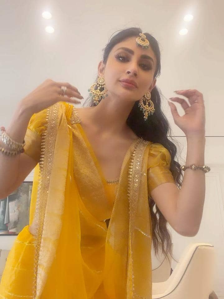 Mouni Roy
