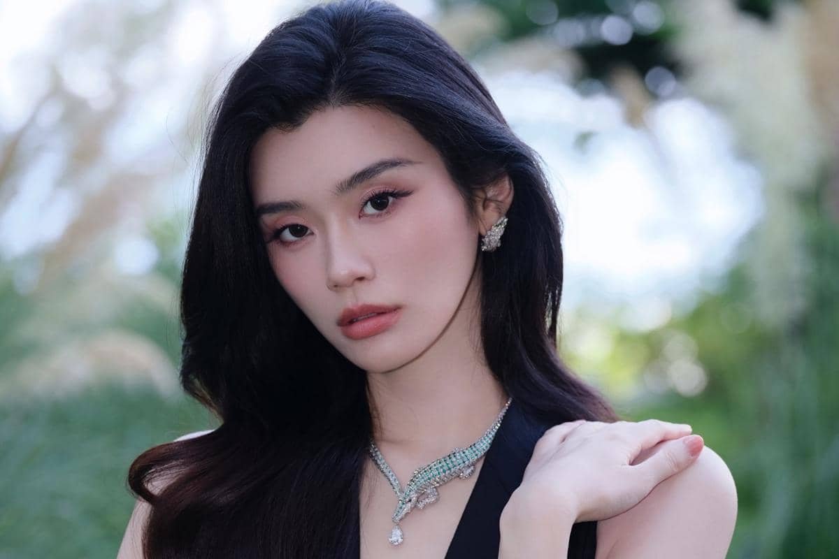 Profil Ming Xi, Viral Usai Comeback Victoria's Secret Fashion Show