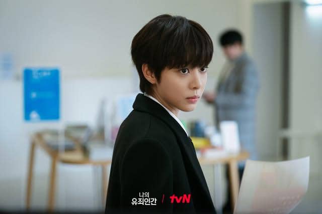 Potongan adegan drama Korea Love in Disguise dari akun Instagram resmi tvN Drama sebagai materi promosi.
