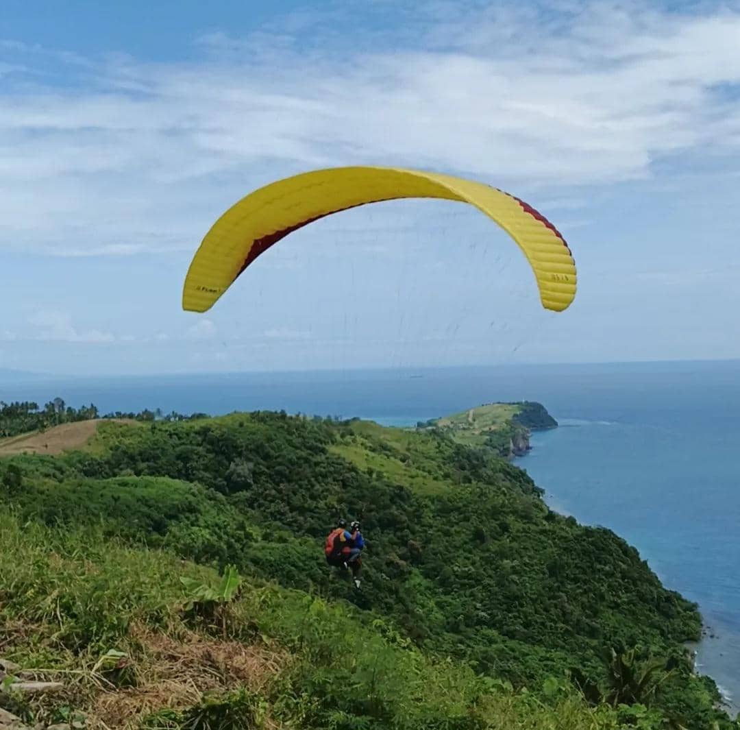 Batu Alif Paragliding Lampung Selatan: Tiket, Rute dan Fasilitas