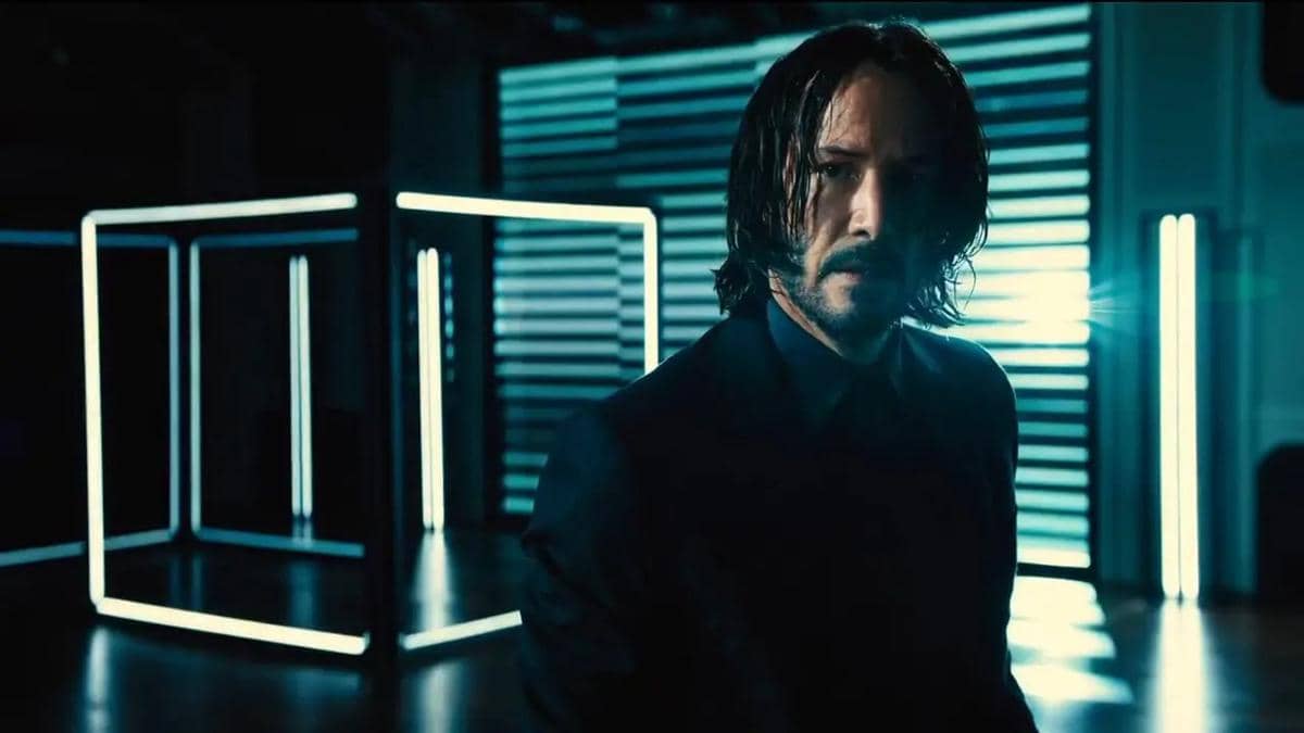 Keanu Reeves tampil sebagai John Wick dalam adegan film laga John Wick: Chapter 4 produksi Lionsgate.