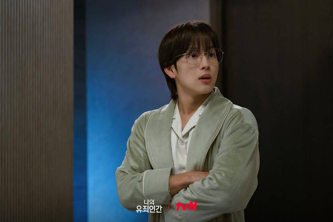 Cuplikan drama Love in Disguise dari unggahan akun Instagram @tvn_drama, sebagaimana tercantum pada keterangan.