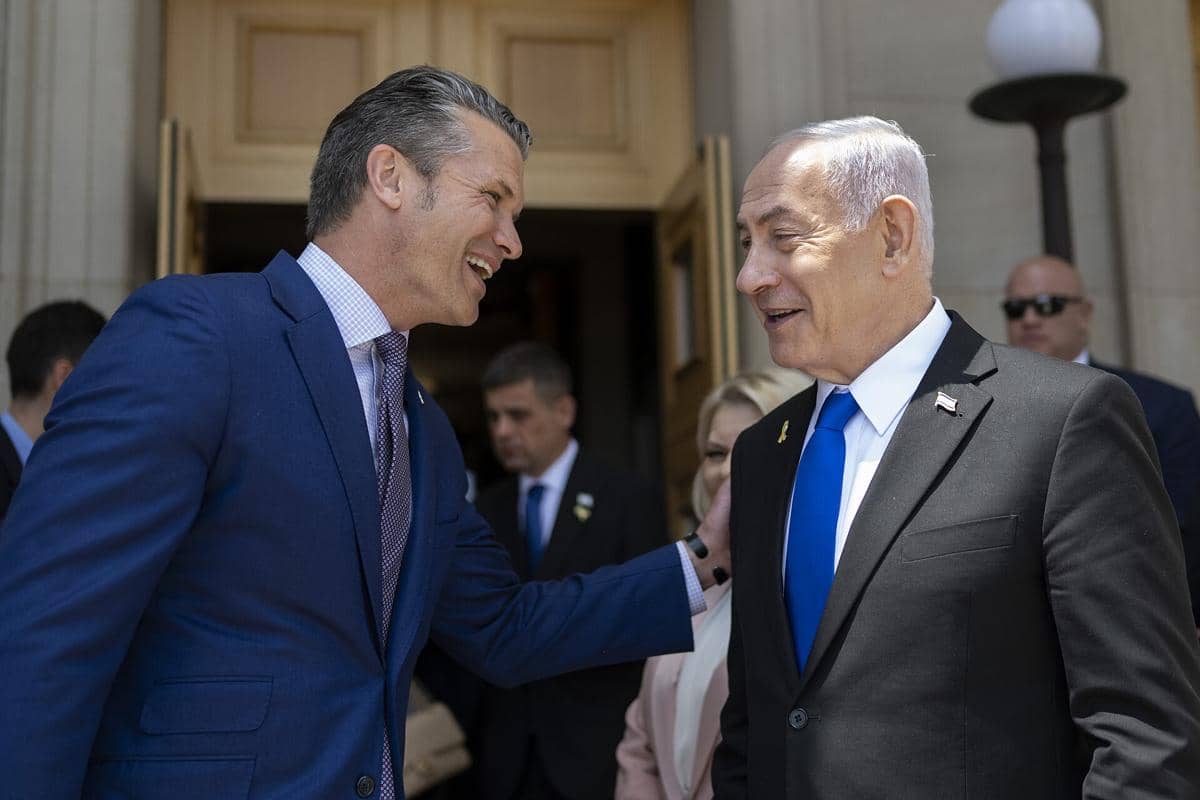 Netanyahu dan Menhan AS Gelar Rapat Rahasia, Bahas Apa?
