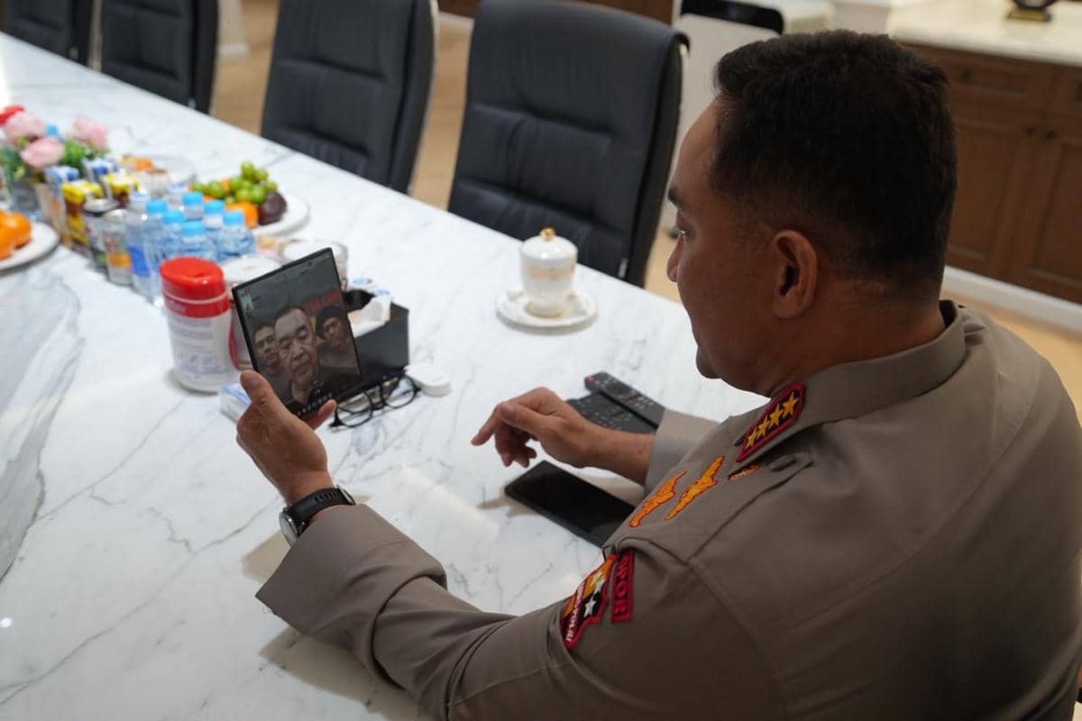 Momen Kapolri Suyudi Video Call Iptu Agus, Tetap Tangani Karhutla Meski ISPA 