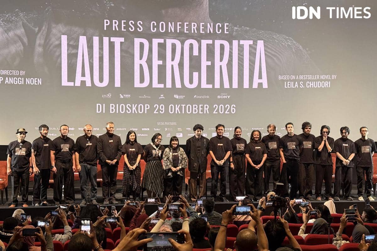 Dian Sastro dalam konferensi pers pada Selasa (20/10/2026)