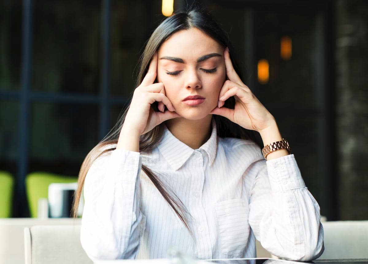 5 Kebiasaan yang Membuat Pikiran Sulit Beristirahat