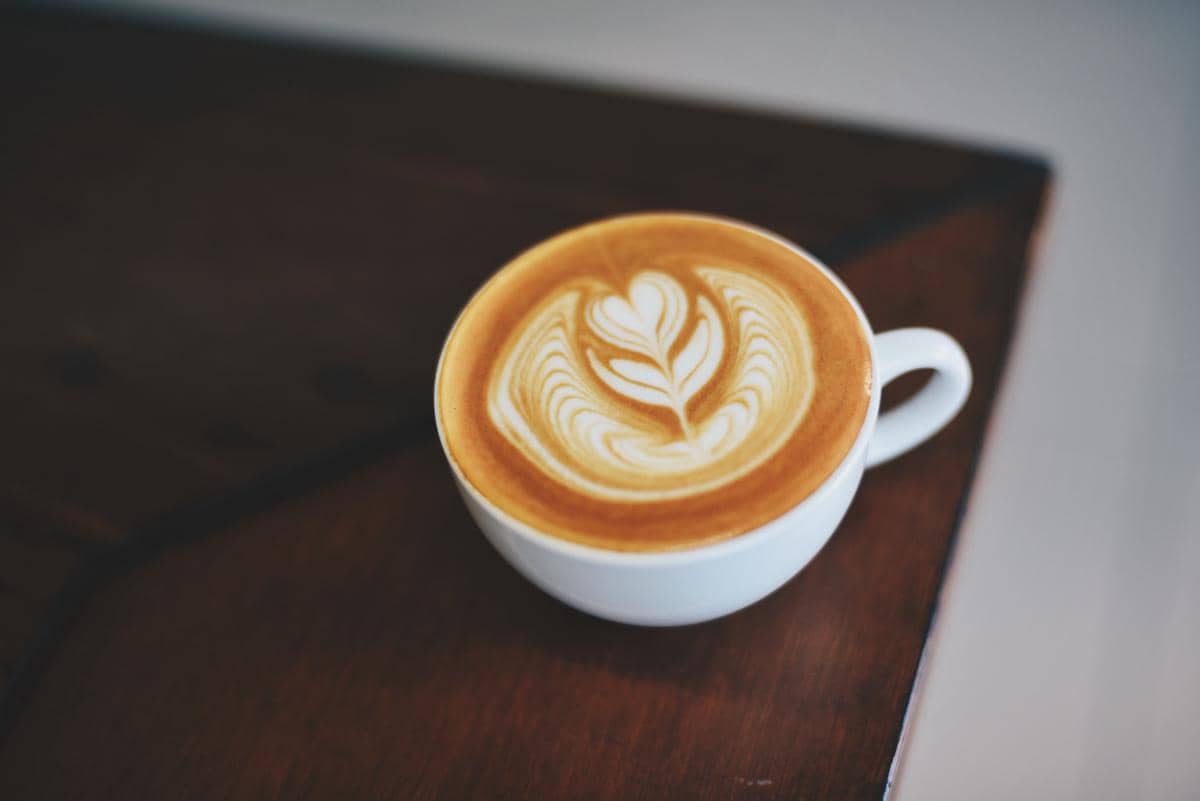 ilustrasi iced latte
