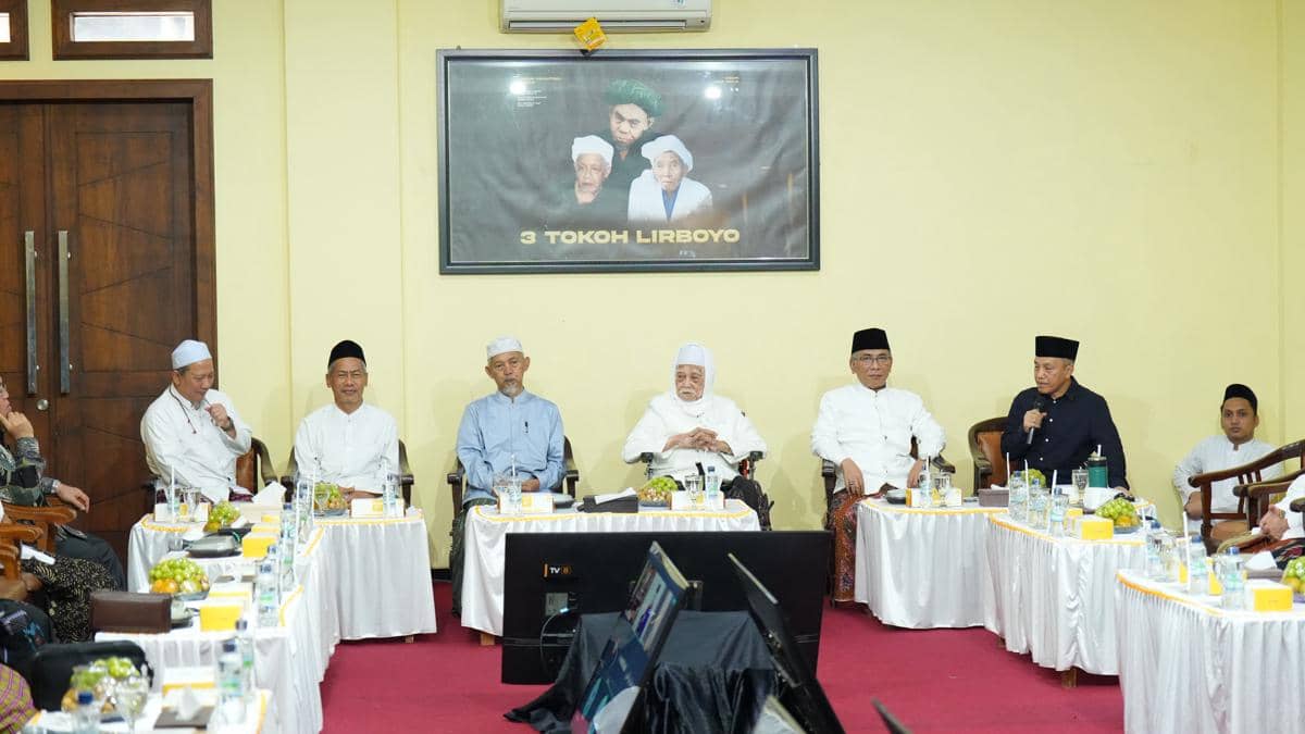 Yaqut Disidang, Kiai Sepuh Kumpul di Lirboyo