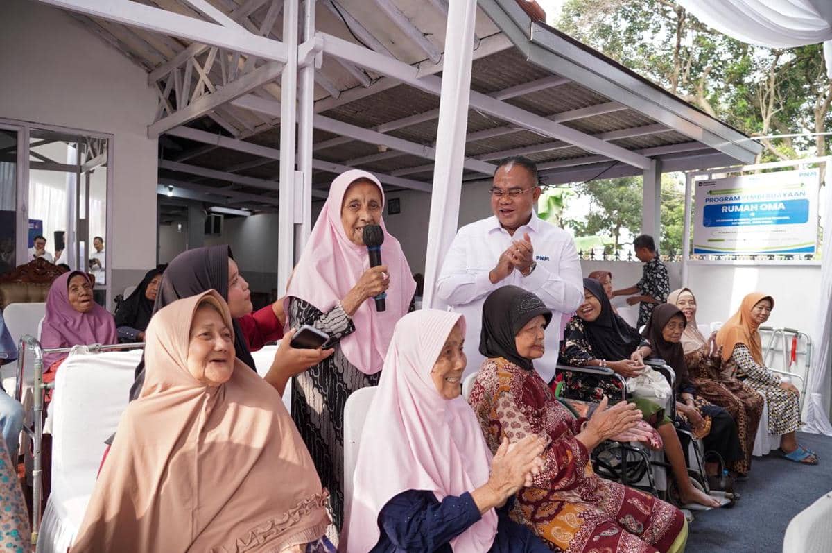 PNM Lansiapreneur Jadi Ruang Berkarya bagi Lansia di Depok