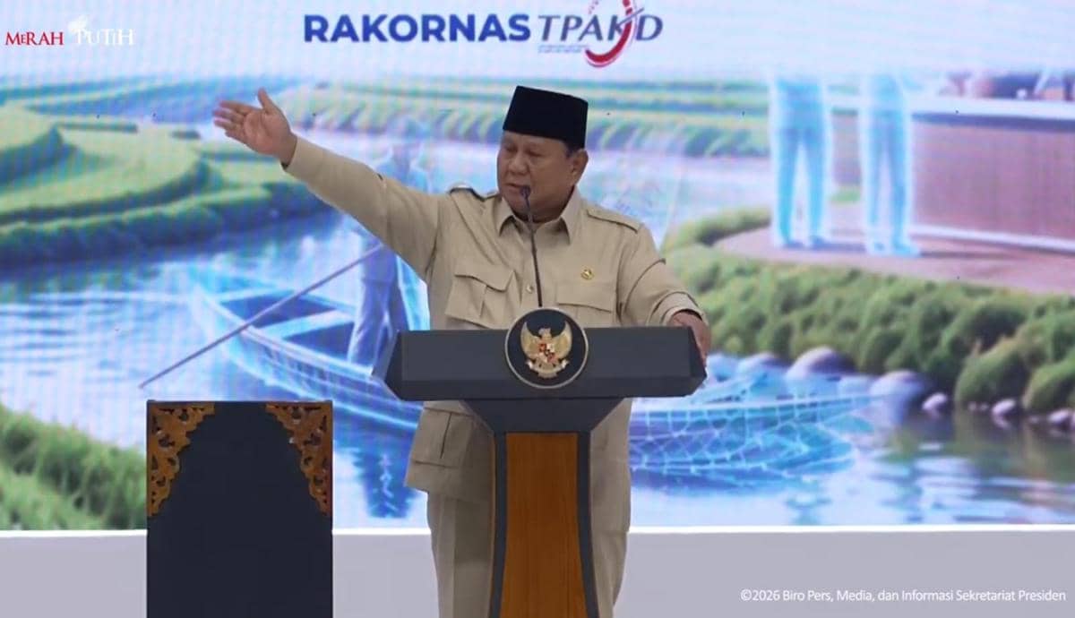 Presiden Prabowo Subianto menghadiri rapat koordinasi nasional Tim Percepatan Akses Keuangan Daerah (TPAKD) 2026 di JIExpo, Kemayoran, Jakar